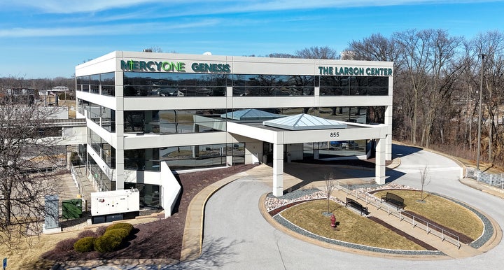 MercyOne Genesis Silvis Larson Center