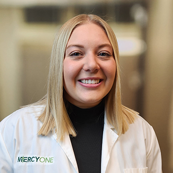 Claire Nievinski, PA